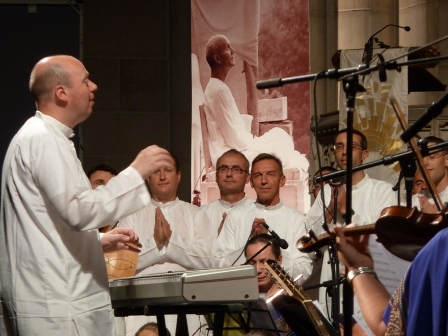 sri chinmoy 08.jpg